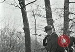 Standbild Henry Ford Dearborn Michigan Greenfield Village USA, 1937, aus Sekunde 25 historischem Filmmaterial Videoclip 65675069032