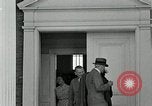 Standbild Henry Ford Dearborn Michigan Greenfield Village USA, 1937, aus Sekunde 44 historischem Filmmaterial Videoclip 65675069032