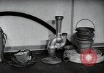 Immagine di Portatili apparecchiature di pompaggio United States USA, 1950, secondo 22 filmato di repertorio 65675069048