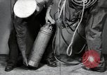 Immagine di Portatili apparecchiature di pompaggio United States USA, 1950, secondo 39 filmato di repertorio 65675069048