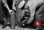 Immagine di Portatili apparecchiature di pompaggio United States USA, 1950, secondo 41 filmato di repertorio 65675069048