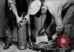 Immagine di Portatili apparecchiature di pompaggio United States USA, 1950, secondo 42 filmato di repertorio 65675069048