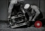 Immagine di La benzina a portata di mano billy United States USA, 1950, secondo 3 filmato di repertorio 65675069049