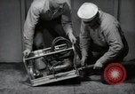 Immagine di La benzina a portata di mano billy United States USA, 1950, secondo 10 filmato di repertorio 65675069049
