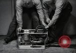Immagine di La benzina a portata di mano billy United States USA, 1950, secondo 12 filmato di repertorio 65675069049