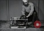 Immagine di La benzina a portata di mano billy United States USA, 1950, secondo 14 filmato di repertorio 65675069049