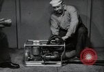 Immagine di La benzina a portata di mano billy United States USA, 1950, secondo 15 filmato di repertorio 65675069049
