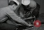 Immagine di La benzina a portata di mano billy United States USA, 1950, secondo 21 filmato di repertorio 65675069049