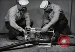 Immagine di La benzina a portata di mano billy United States USA, 1950, secondo 52 filmato di repertorio 65675069049
