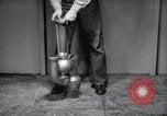Immagine di Un polverizzatore United States USA, 1950, secondo 11 filmato di repertorio 65675069050