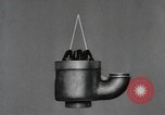 Immagine di Peri polverizzatore a getto United States USA, 1950, secondo 30 filmato di repertorio 65675069051