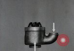 Immagine di Peri polverizzatore a getto United States USA, 1950, secondo 49 filmato di repertorio 65675069051
