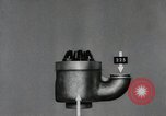 Immagine di Peri polverizzatore a getto United States USA, 1950, secondo 57 filmato di repertorio 65675069051