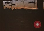 Standbild Vereinigten Staaten Marines amphibischen Angriff auf Betio Tarawa Gilbert Inseln, 1943, aus Sekunde 3 historischem Filmmaterial Videoclip 65675069059