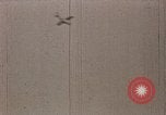 Standbild Vereinigten Staaten Marines amphibischen Angriff auf Betio Tarawa Gilbert Inseln, 1943, aus Sekunde 44 historischem Filmmaterial Videoclip 65675069059
