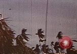Standbild Vereinigten Staaten Marines amphibischen Angriff auf Betio Tarawa Gilbert Inseln, 1943, aus Sekunde 50 historischem Filmmaterial Videoclip 65675069059