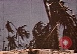 Standbild Vereinigten Staaten Marines amphibischen Angriff auf Betio Tarawa Gilbert Inseln, 1943, aus Sekunde 51 historischem Filmmaterial Videoclip 65675069059