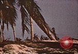 Standbild Vereinigten Staaten Marines amphibischen Angriff auf Betio Tarawa Gilbert Inseln, 1943, aus Sekunde 53 historischem Filmmaterial Videoclip 65675069059