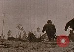Image US Marine assaut amphibie sur Tarawa Tarawa Îles Gilbert, 1943, de la seconde 13 séquences d'archives historiques vidéo 65675069060