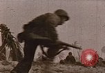 Image US Marine assaut amphibie sur Tarawa Tarawa Îles Gilbert, 1943, de la seconde 18 séquences d'archives historiques vidéo 65675069060