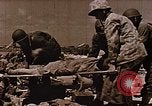 Image US Marine assaut amphibie sur Tarawa Tarawa Îles Gilbert, 1943, de la seconde 24 séquences d'archives historiques vidéo 65675069060