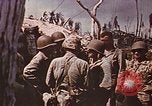Image Marines détruire les péniches de débarquement infiltré par des mitrailleurs japonais Tarawa Îles Gilbert, 1943, de la seconde 17 séquences d'archives historiques vidéo 65675069061