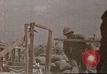 Image Marines détruire les péniches de débarquement infiltré par des mitrailleurs japonais Tarawa Îles Gilbert, 1943, de la seconde 51 séquences d'archives historiques vidéo 65675069061