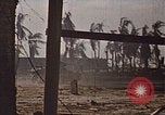 Image des Marines des États-Unis opérations de nettoyage Tarawa Îles Gilbert, 1943, de la seconde 13 séquences d'archives historiques vidéo 65675069062