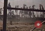 Image des Marines des États-Unis opérations de nettoyage Tarawa Îles Gilbert, 1943, de la seconde 14 séquences d'archives historiques vidéo 65675069062