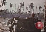 Image des Marines des États-Unis opérations de nettoyage Tarawa Îles Gilbert, 1943, de la seconde 23 séquences d'archives historiques vidéo 65675069062