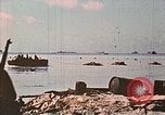 Image des Marines des États-Unis opérations de nettoyage Tarawa Îles Gilbert, 1943, de la seconde 39 séquences d'archives historiques vidéo 65675069062