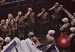 Image tombé États-Unis Marines sur Betio Tarawa Tarawa Îles Gilbert, 1943, de la seconde 46 séquences d'archives historiques vidéo 65675069063