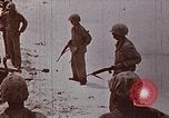 Immagine di Giapponese di prigionieri di guerra Tarawa Isole Gilbert, 1943, secondo 10 filmato di repertorio 65675069064