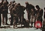 Immagine di Giapponese di prigionieri di guerra Tarawa Isole Gilbert, 1943, secondo 31 filmato di repertorio 65675069064