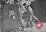 Image mine travailleur rescue United States USA, 1921, de la seconde 45 séquences d'archives historiques vidéo 65675069082