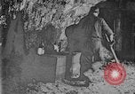Image mine travailleur rescue United States USA, 1921, de la seconde 48 séquences d'archives historiques vidéo 65675069082