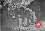Image mine travailleur rescue United States USA, 1921, de la seconde 50 séquences d'archives historiques vidéo 65675069082