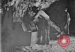 Image mine travailleur rescue United States USA, 1921, de la seconde 53 séquences d'archives historiques vidéo 65675069082