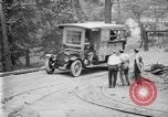 Image procédures de sauvetage minier United States USA, 1921, de la seconde 57 séquences d'archives historiques vidéo 65675069083