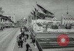 Image des vues aériennes de la foire des mondes New York United States USA, 1965, de la seconde 33 séquences d'archives historiques vidéo 65675069090