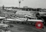 Image des vues aériennes de la foire des mondes New York United States USA, 1965, de la seconde 52 séquences d'archives historiques vidéo 65675069090
