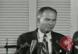Immagine di William Fulbright United States USA, 1963, secondo 8 filmato di repertorio 65675069093