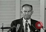 Immagine di William Fulbright United States USA, 1963, secondo 21 filmato di repertorio 65675069093