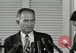 Immagine di William Fulbright United States USA, 1963, secondo 26 filmato di repertorio 65675069093