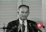 Immagine di William Fulbright United States USA, 1963, secondo 36 filmato di repertorio 65675069093