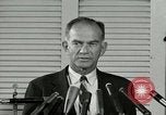 Immagine di William Fulbright United States USA, 1963, secondo 47 filmato di repertorio 65675069093