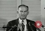 Immagine di William Fulbright United States USA, 1963, secondo 56 filmato di repertorio 65675069093