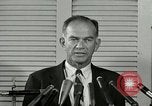 Immagine di William Fulbright United States USA, 1963, secondo 57 filmato di repertorio 65675069093