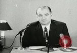 Immagine di Joseph Raymond McCarthy risponde a Truman New York United States USA, 1953, secondo 26 filmato di repertorio 65675069094