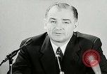 Immagine di Joseph Raymond McCarthy risponde a Truman New York United States USA, 1953, secondo 56 filmato di repertorio 65675069094